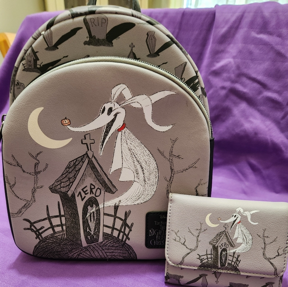 DISNEY NBC NIGHTMARE BEFORE CHRISTMAS LOUNGEFLY MINI BACKPACK EUC